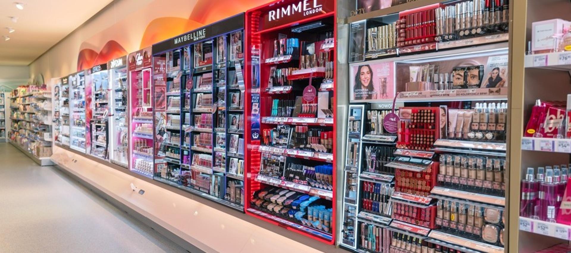 Wiralowe maskary SHEGLAM debiutują w drogeriach dm
